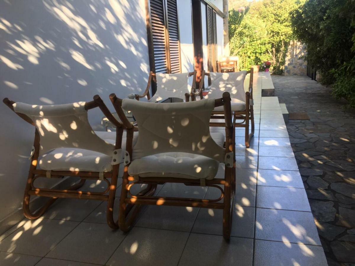 Eratous Seaside House Villa Agii Dimitrios ke Panteleimon Ngoại thất bức ảnh